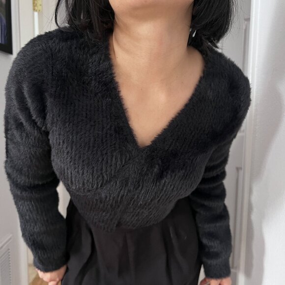Oval Square Anthropologie Fuzzy Black Cropped Sweater Medium faux wrap v neck - Picture 12 of 12